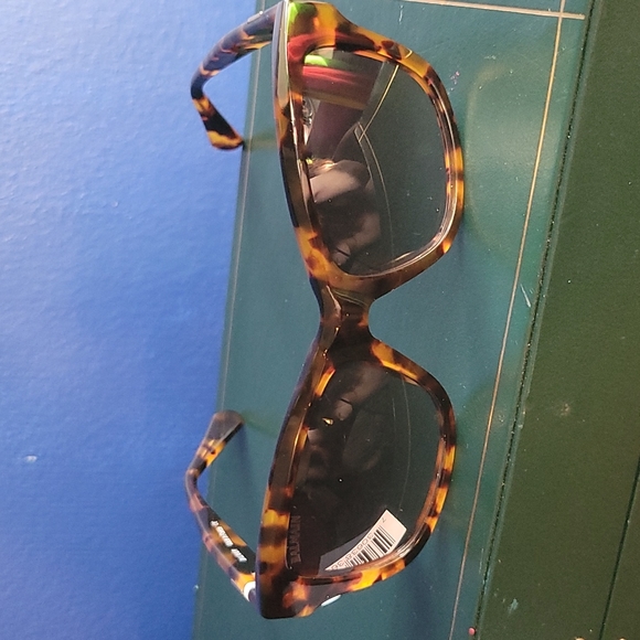 Nwt balmain BL 2039B womens toirtoishell sunglasses display picture 1